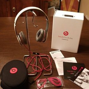 Beats by Dr. Dre Solo